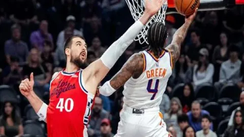 迈巴赫车主爆料尊界官方暴力检测致车辆受损，车头轮毂受损严重